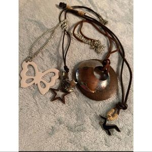 Girls Random Necklace Lot